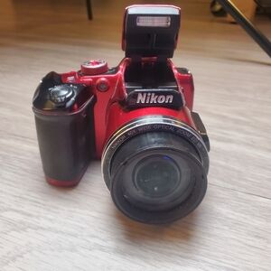 Nikon Coolpix B500 Red Digital Camera 40x Zoom 16mp Flip Screen WORKS!